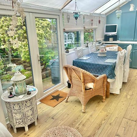 Garden Cottage - 3 Bedroom Close To Town And Beach Bournemouth Exteriér fotografie